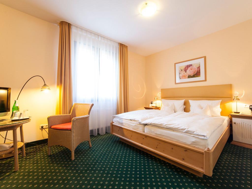 Landhotel Der Schwallenhof Bad Driburg Oda fotoğraf